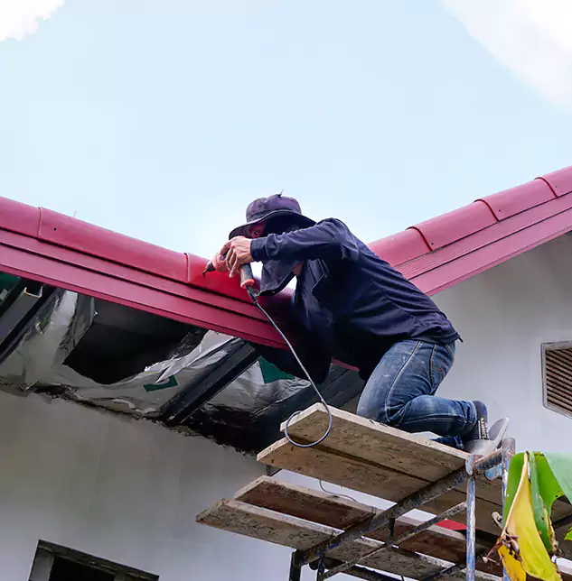 Expert Gutter and Roof Repair: Keeping Hoffman Estates Properties Dry and Protected