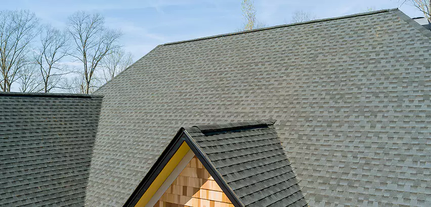 Replacing Vinyl Siding With Cedar Shingles in Hoffman Estates