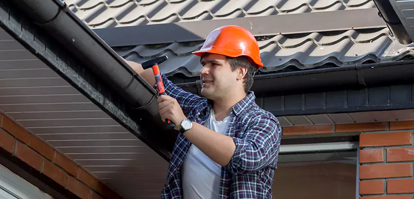 Gutter Fascia Repair in Hoffman Estates