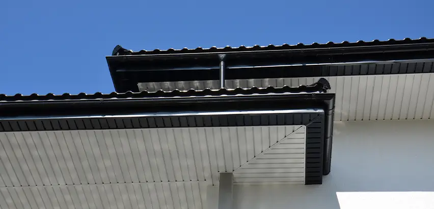 Box Eave Construction in Hoffman Estates