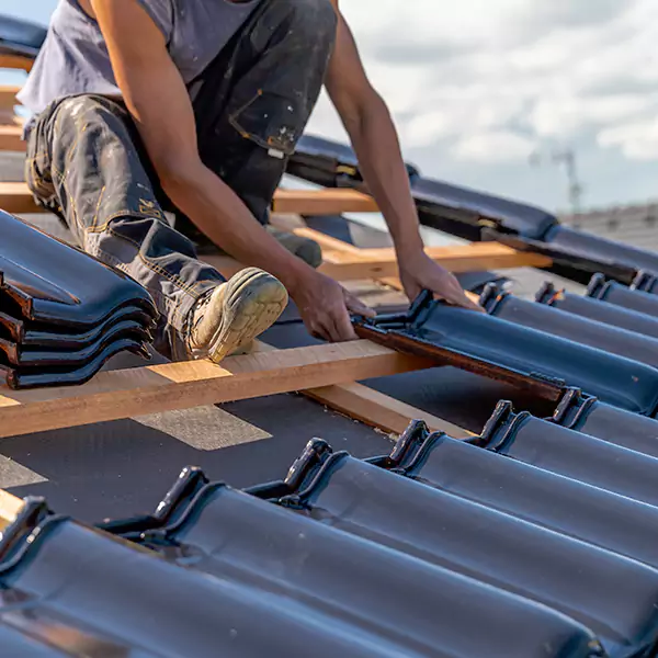 Why Hoffman Estates Homeowners Choose Hoffman Estates Roofing Pro for Roof and Gutter Repair?